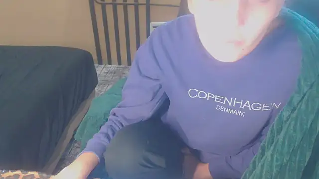 Snapshot of Laco-cO chatting on 09/26/25, 07:01 Laco-cO online show from 09/26/25, 07:01