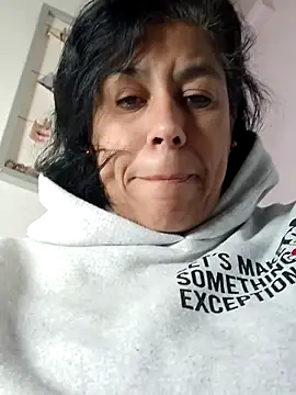 Molly newman6 online show from 03/21/25, 08:18