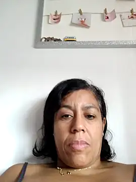 Molly newman6 online show from 10/05/25, 09:40