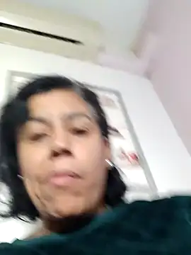 Molly newman6 online show from 11/20/25, 05:34