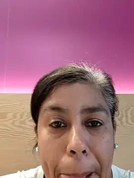 Molly newman6 online show from 04/21/26, 10:43