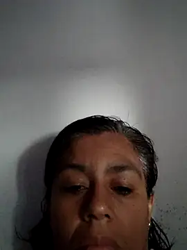 Snapshot of Molly_newman6 chatting on 07/28/26, 12:01 Molly newman6 online show from 07/28/26, 12:01