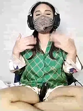  Shimmerlyn  online show from 03/08/25, 05:22