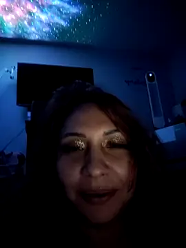 Snapshot of linalooove chatting on 10/14/25, 09:43 linalooove online show from 10/14/25, 09:43