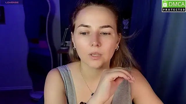 Snapshot of Mira_Mermayd chatting on 07/22/26, 01:19 Mira Mermayd online show from 07/22/26, 01:19