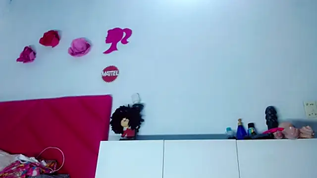 brunette horny1 online show from 10/26/25, 04:24