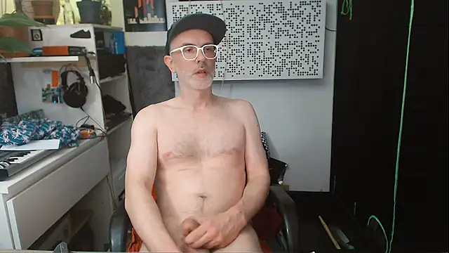 cockrok online show from 01/31/25, 10:42