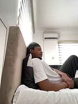 finefinance online show from 10/31/25, 06:25