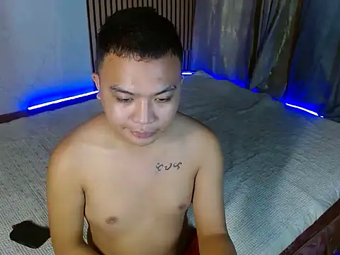 xsweetasian69x online show from 12/18/24, 03:55