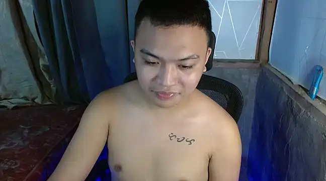 xsweetasian69x online show from 01/04/25, 11:22