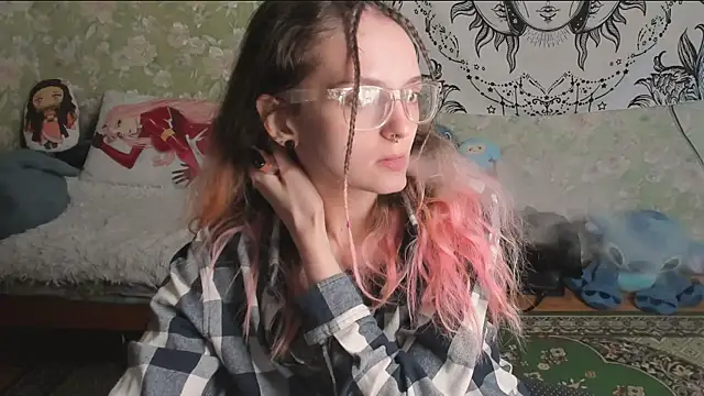 Snapshot of Cutie_Adelia chatting on 05/12/26, 12:46 Cutie Adelia online show from 05/12/26, 12:46