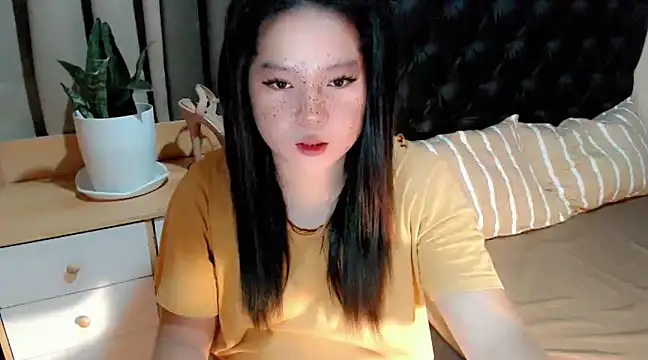 Snapshot of UrFuckingSweet_Angelxxx chatting on 02/03/25, 01:51 UrFuckingSweet Angelxxx online show from 02/03/25, 01:51