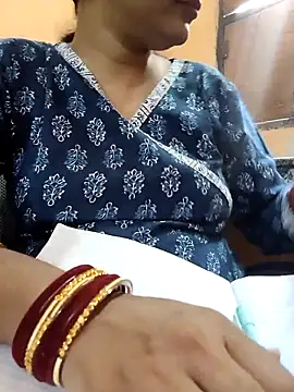 Diya 143 online show from 09/24/25, 03:32