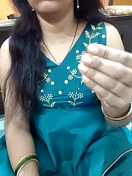 Diya 143 online show from 03/31/26, 04:07