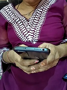 Diya 143 online show from 05/21/26, 07:37