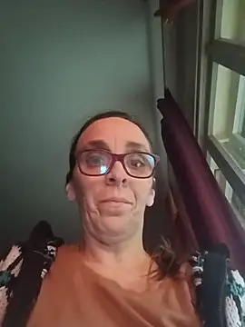 Dettybitch40 online show from 12/15/25, 01:15