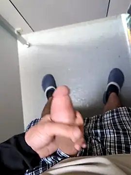 jungerbummser23 online show from 10/14/25, 08:48