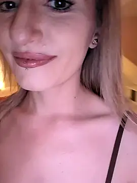 GangBangKitty online show from 11/14/25, 04:17