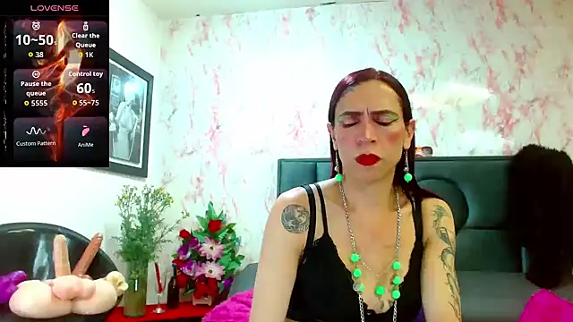 VanessaWolf online show from 11/10/25, 04:17