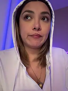 nativepumpkin95 online show from 02/17/25, 06:31