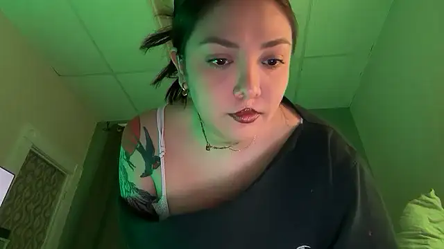 nativepumpkin95 online show from 04/17/26, 02:58