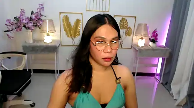 Snapshot of Asian_flabby chatting on 01/03/25, 06:24 Asian flabby online show from 01/03/25, 06:24