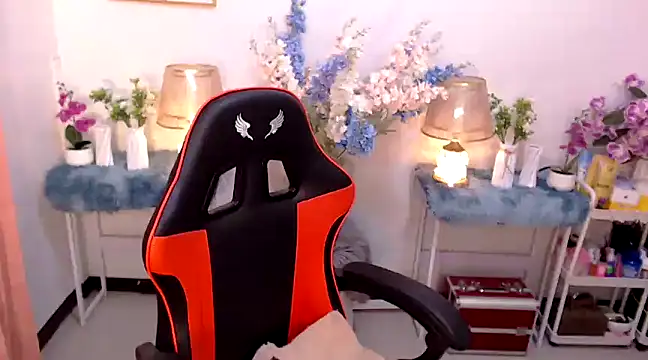 Snapshot of Asian_flabby chatting on 02/19/25, 07:16 Asian flabby online show from 02/19/25, 07:16