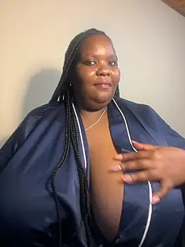 Michyboldy online show from 10/28/25, 11:29