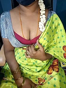 Tamil-hotwife online show from 01/22/25, 03:40