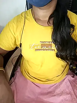 Tamil-hotwife online show from 11/19/25, 11:49