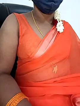 Tamil-hotwife online show from 03/13/26, 04:57