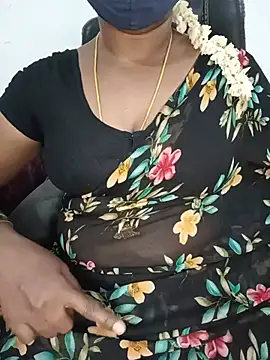 Snapshot of Tamil-hotwife chatting on 05/22/26, 05:07 Tamil-hotwife online show from 05/22/26, 05:07
