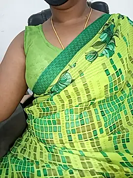 Snapshot of Tamil-hotwife chatting on 06/07/26, 01:10 Tamil-hotwife online show from 06/07/26, 01:10