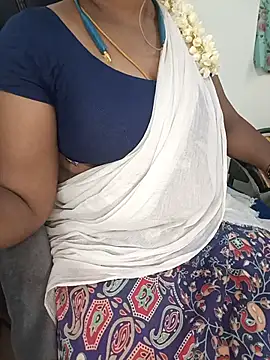 Tamil-hotwife online show from 07/05/26, 07:48