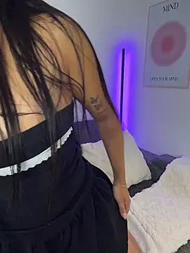 Sara mocca  online show from 03/22/26, 08:56