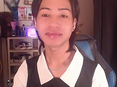 Lemonadexxx online show from 04/18/26, 11:36