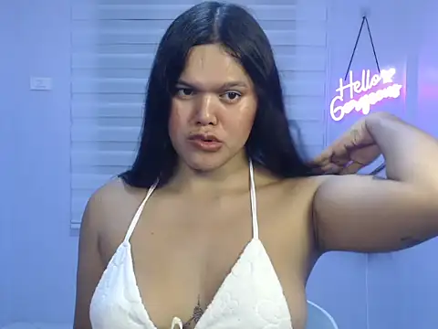 Snapshot of Miss_Ivanawolf chatting on 12/10/24, 01:22 Miss Ivanawolf online show from 12/10/24, 01:22