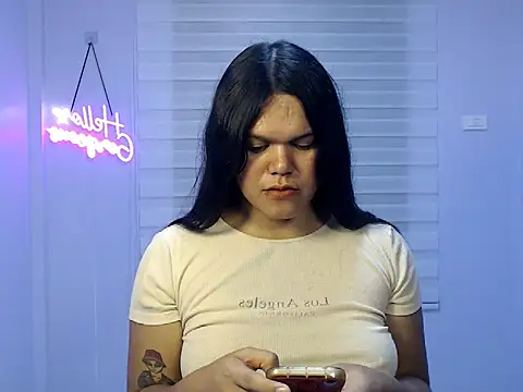 Snapshot of Miss_Ivanawolf chatting on 12/22/24, 11:11 Miss Ivanawolf online show from 12/22/24, 11:11