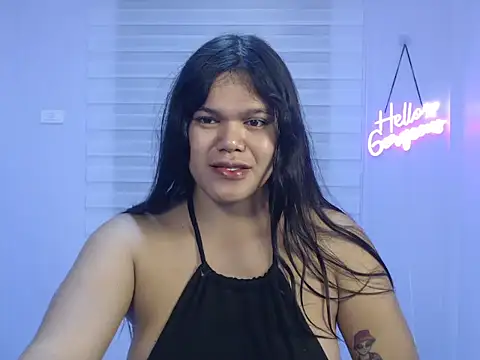 Snapshot of Miss_Ivanawolf chatting on 12/23/24, 10:44 Miss Ivanawolf online show from 12/23/24, 10:44