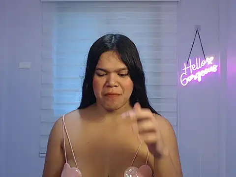 Snapshot of Miss_Ivanawolf chatting on 12/28/24, 05:33 Miss Ivanawolf online show from 12/28/24, 05:33