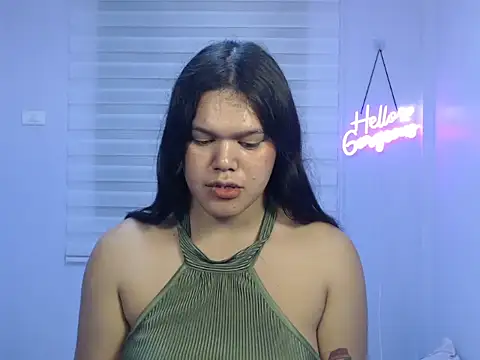 Snapshot of Miss_Ivanawolf chatting on 02/04/25, 01:27 Miss Ivanawolf online show from 02/04/25, 01:27