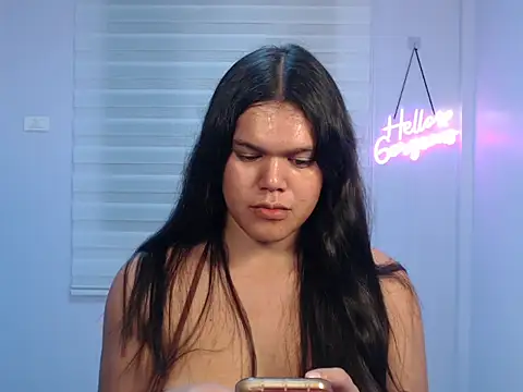 Snapshot of Miss_Ivanawolf chatting on 02/10/25, 05:52 Miss Ivanawolf online show from 02/10/25, 05:52