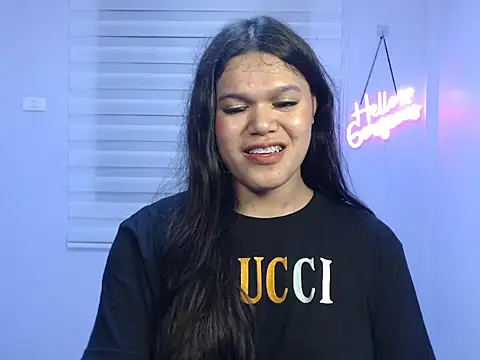 Snapshot of Miss_Ivanawolf chatting on 02/13/25, 01:48 Miss Ivanawolf online show from 02/13/25, 01:48