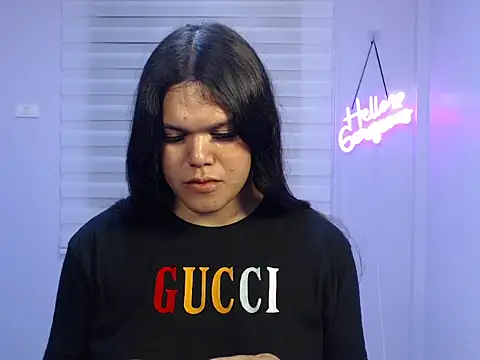 Snapshot of Miss_Ivanawolf chatting on 02/13/25, 04:50 Miss Ivanawolf online show from 02/13/25, 04:50