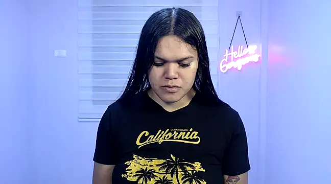 Snapshot of Miss_Ivanawolf chatting on 02/22/25, 10:07 Miss Ivanawolf online show from 02/22/25, 10:07