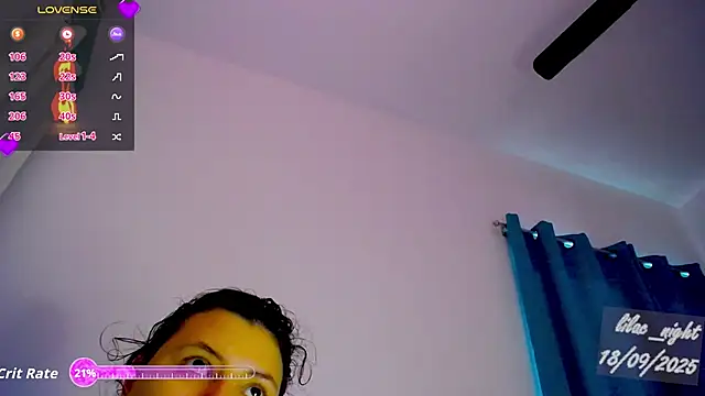 Snapshot of lilac_night33 chatting on 09/18/25, 12:29 lilac night33 online show from 09/18/25, 12:29