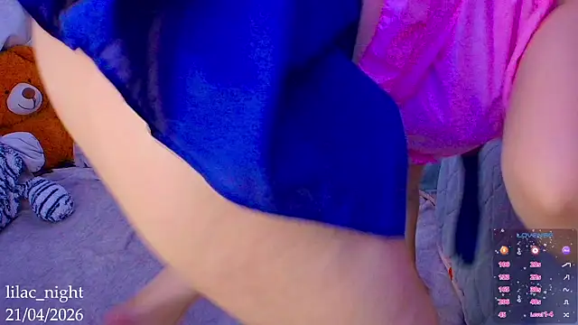 lilac night33 online show from 04/22/26, 03:24