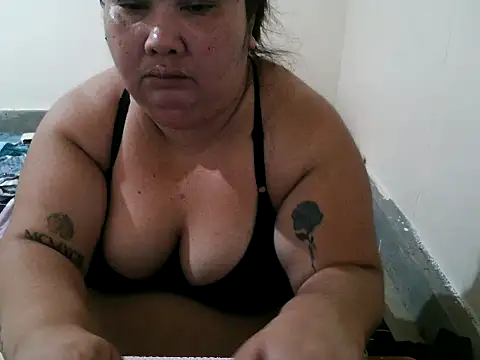 Snapshot of xxbigboootyxx chatting on 05/10/26, 05:45 xxbigboootyxx online show from 05/10/26, 05:45