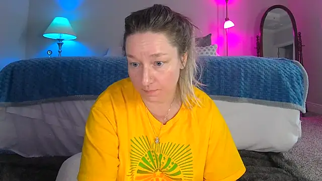 Vivian MayXxX online show from 01/31/25, 02:17