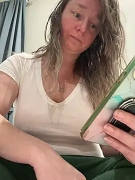 Vivian MayXxX online show from 03/09/25, 09:03